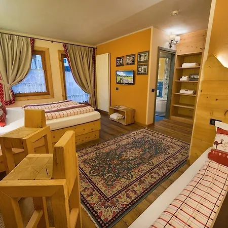 Astra Hotel